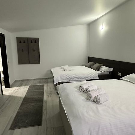 מלון סיגטו מרמטי Modern House מראה חיצוני תמונה